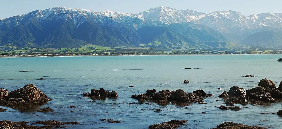 Новая Зеландия: A panorama of the Seaward Kaikouras from Kaikoura